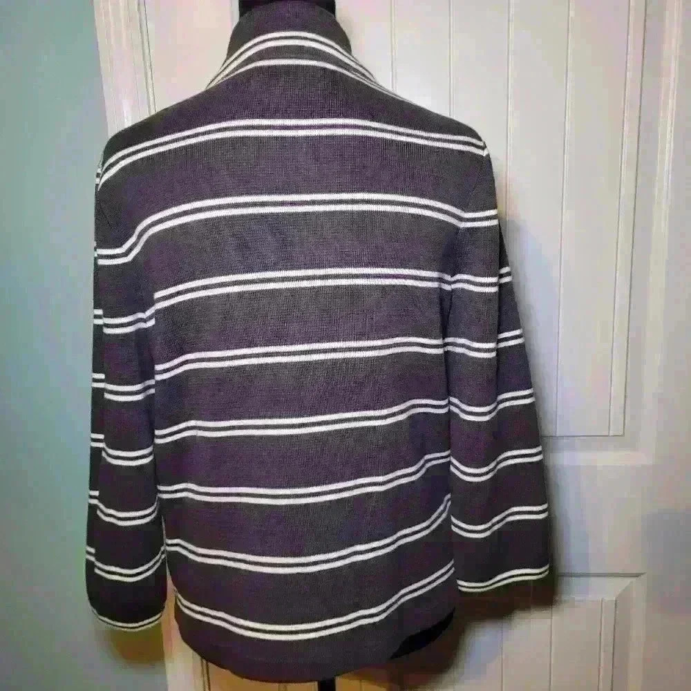 Liz Claiborne jacket size medium 100% cotton - Picture 3 of 6